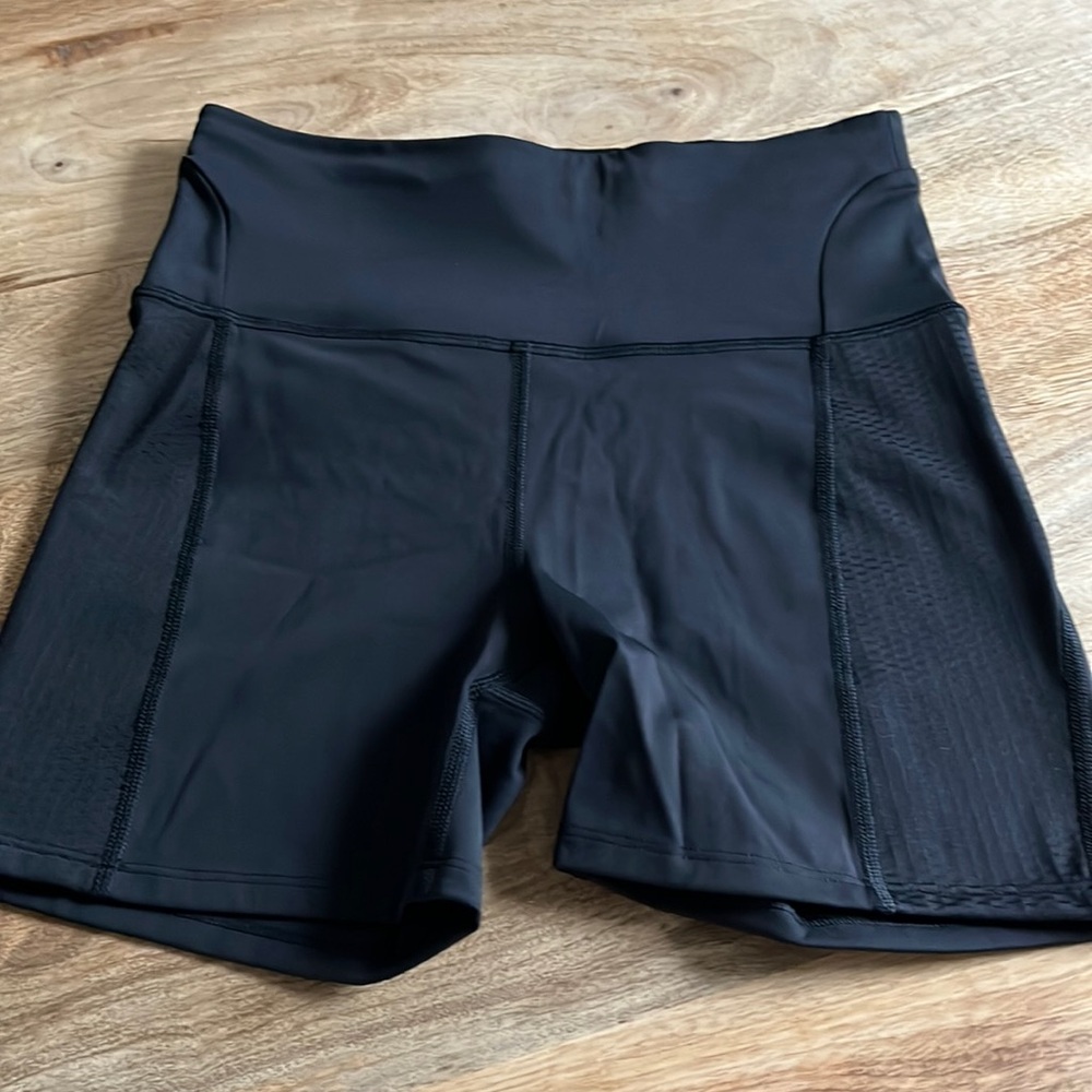 Allyson Felix XS Athleta shorts